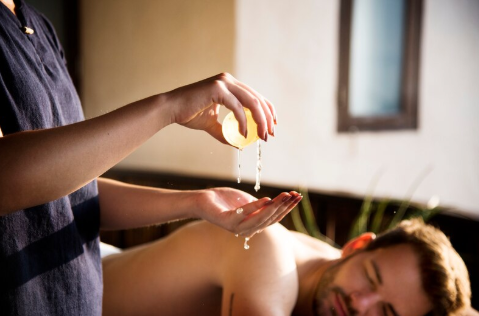 aromatherapy massage spa