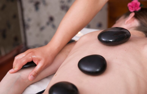 hot stones massage therapy