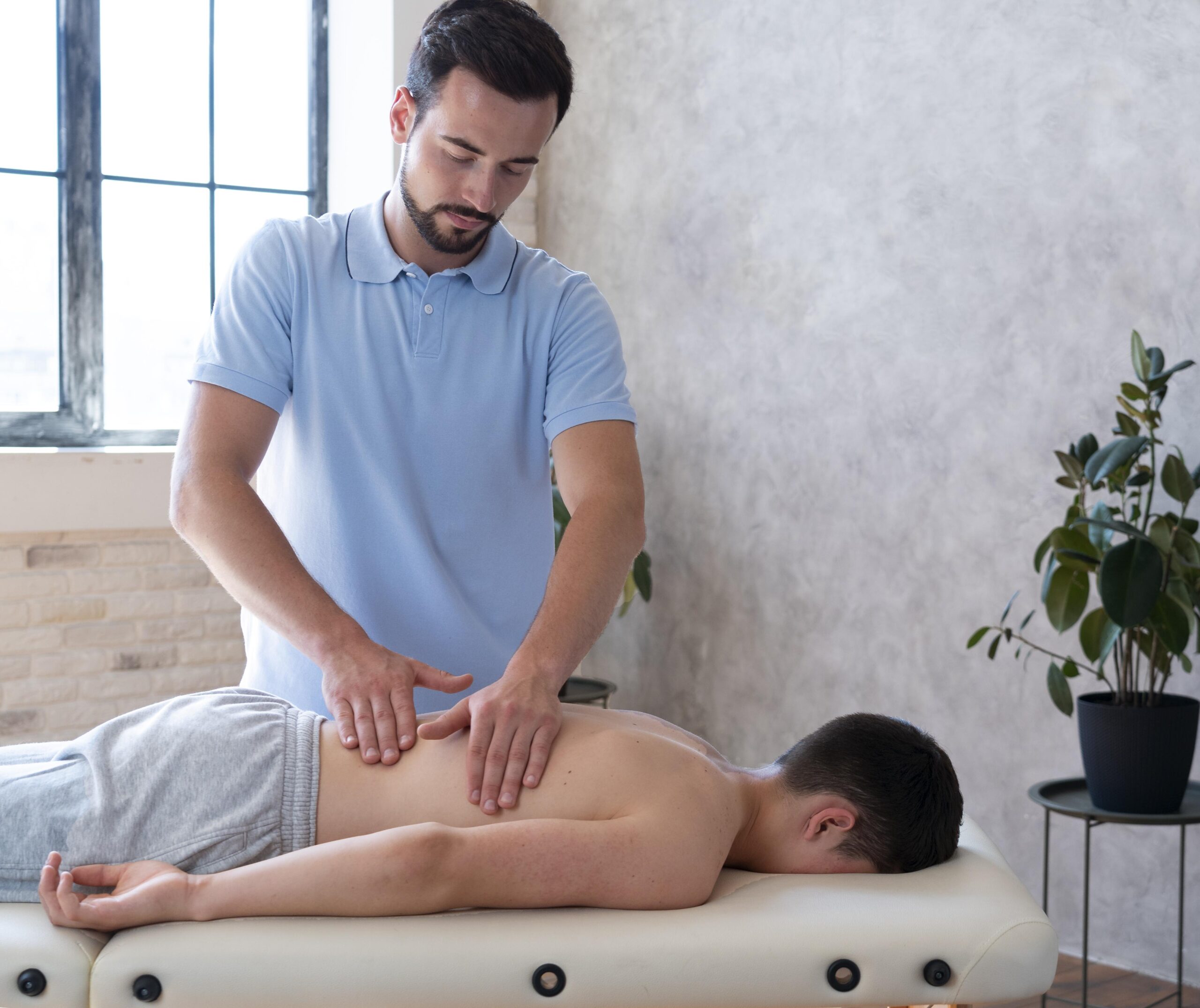 deep tissue massage for workers