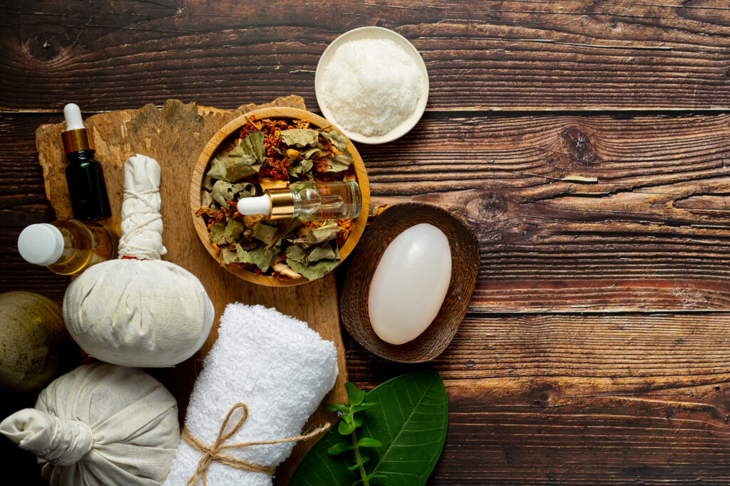 thai herbal massage