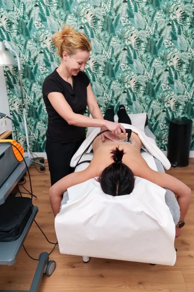 experienced massage therapist